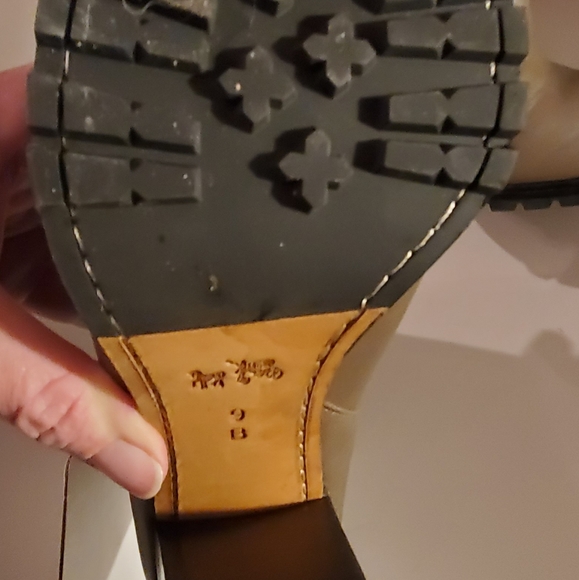 NEW COACH LEATHER HEEL BOOTS - Picture 3 of 5